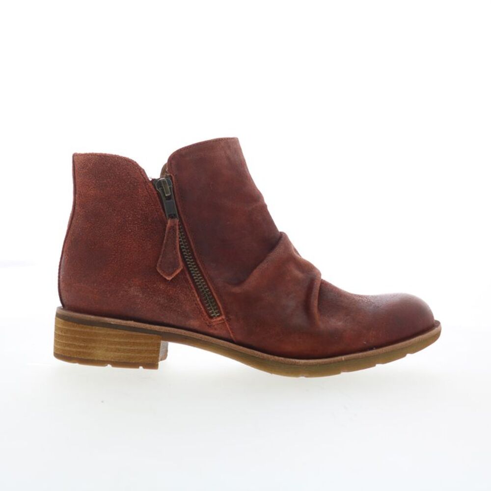 Sofft Womens Bassett Brown Boots (NWT)